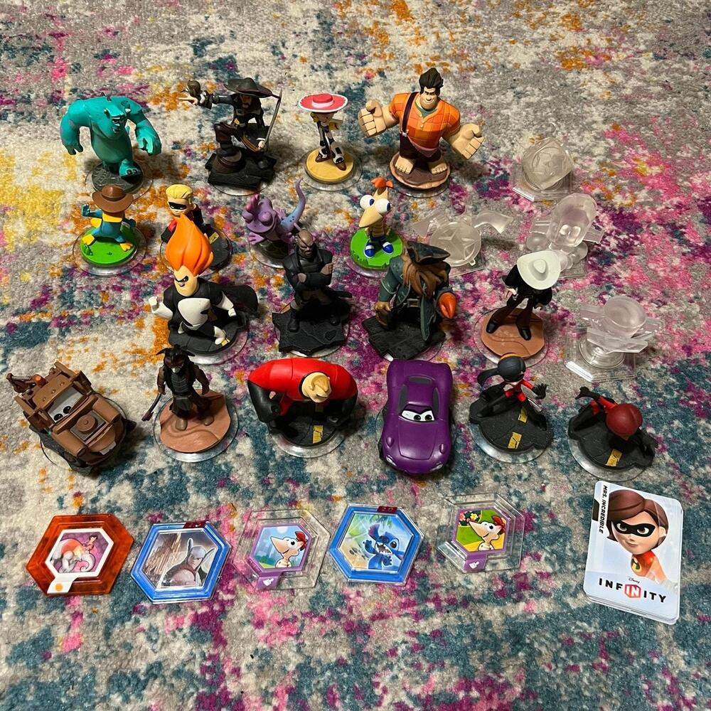 Disney Infinity Lot